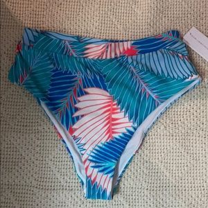 Raisins swim bottoms